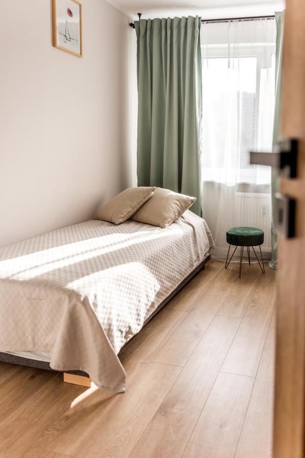 Apartament Cali/Poznan, Urocze Winogrady Exterior photo